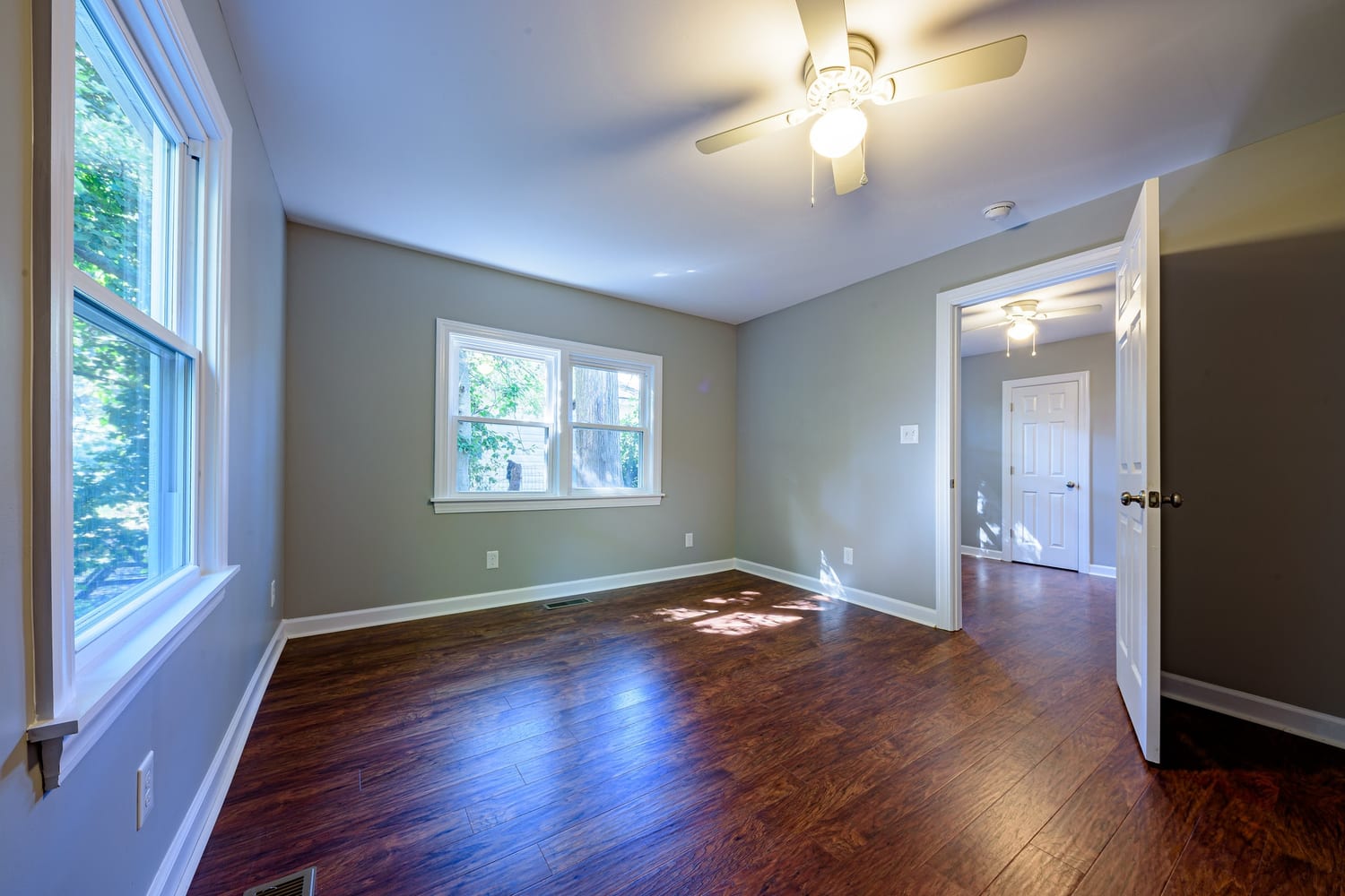 Before · Virtual staging · Modern living room